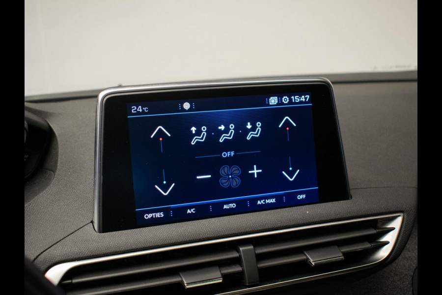 Peugeot 3008 1.2 PureTech Allure Sport (PANORAMADAK,APPLE CARPLAY,NAVI,LED,CAMERA,360 VIEW,PDC,CRUISE,LANE,CLIMATE,NETTE STAAT)