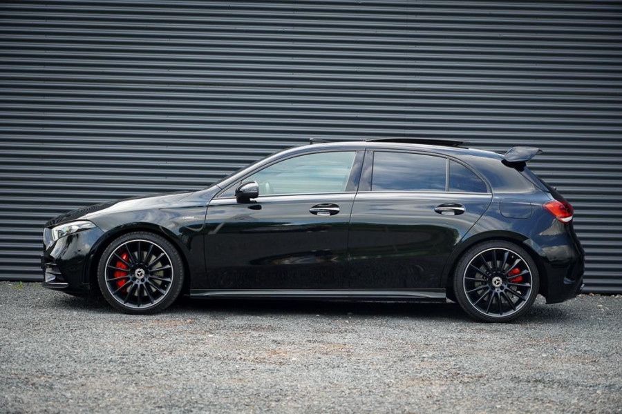 Mercedes-Benz A-Klasse AMG 35 4MATIC Edition 1 / Pano / Adaptive Cruise / Burmester