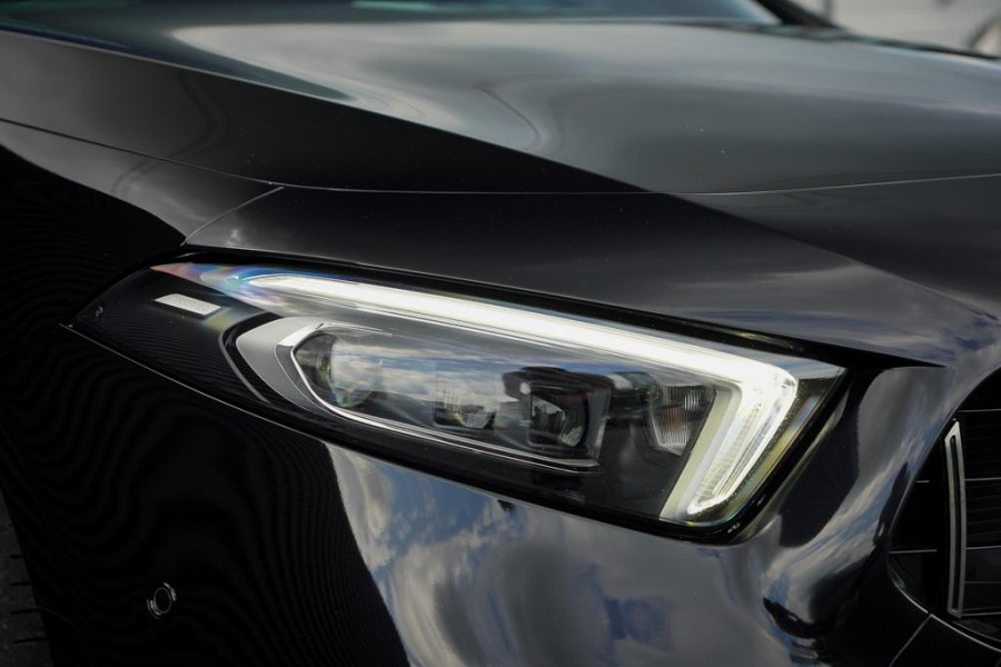 Mercedes-Benz A-Klasse AMG 35 4MATIC Edition 1 / Pano / Adaptive Cruise / Burmester