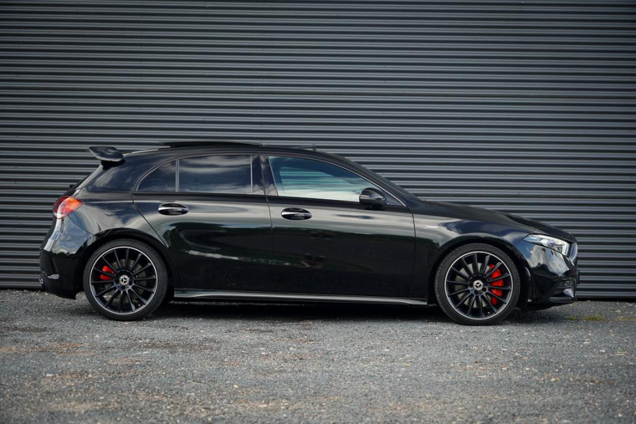 Mercedes-Benz A-Klasse AMG 35 4MATIC Edition 1 / Pano / Adaptive Cruise / Burmester