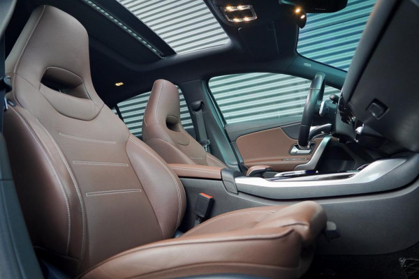 Mercedes-Benz A-Klasse AMG 35 4MATIC Edition 1 / Pano / Adaptive Cruise / Burmester