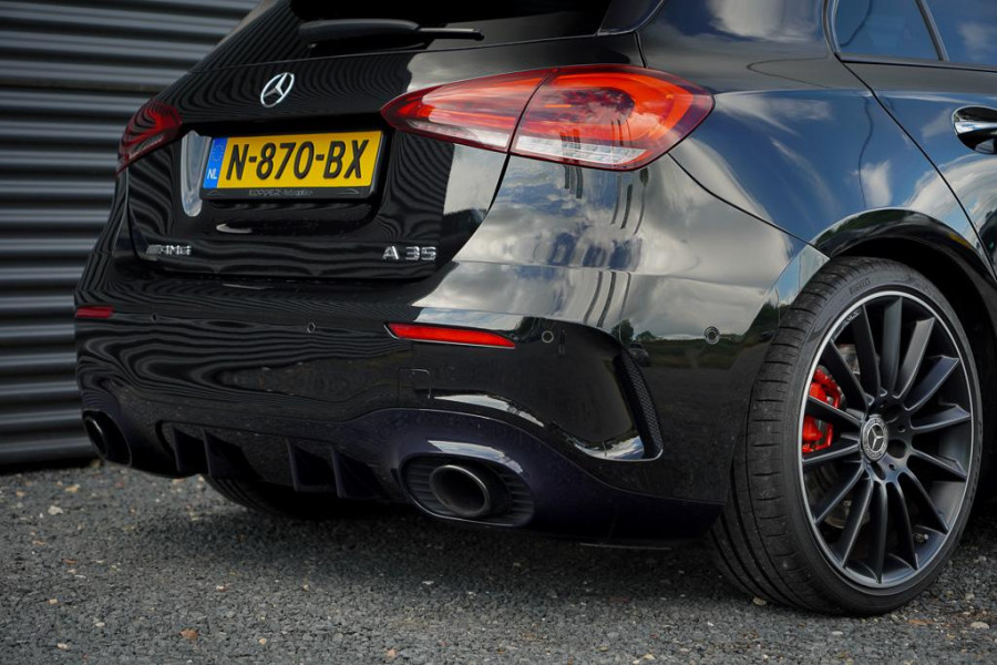 Mercedes-Benz A-Klasse AMG 35 4MATIC Edition 1 / Pano / Adaptive Cruise / Burmester