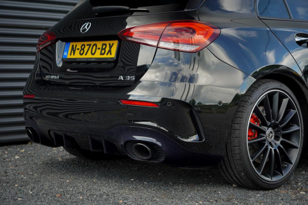 Mercedes-Benz A-Klasse AMG 35 4MATIC Edition 1 / Pano / Adaptive Cruise / Burmester