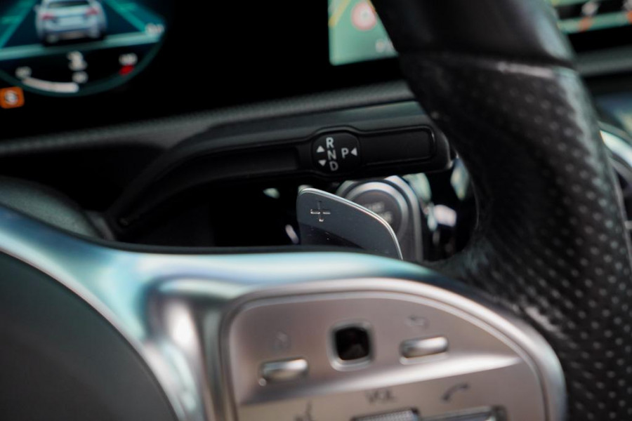 Mercedes-Benz A-Klasse AMG 35 4MATIC Edition 1 / Pano / Adaptive Cruise / Burmester
