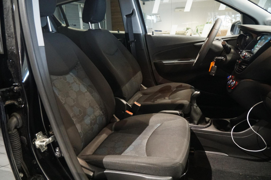 Opel KARL 1.0 Rocks Online Edition + APPLE CARPLAY / NAVIGATIE / CRUISE CONTROL