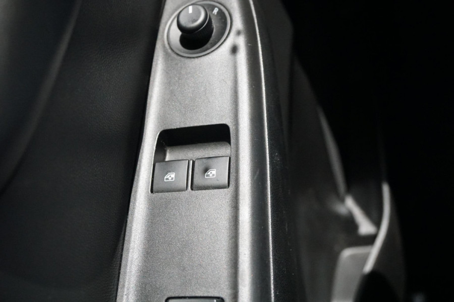 Opel KARL 1.0 Rocks Online Edition + APPLE CARPLAY / NAVIGATIE / CRUISE CONTROL