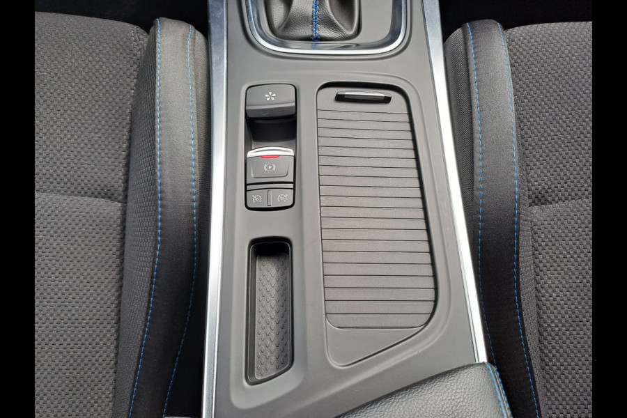 Renault Mégane 1.2 TCe Série Signature Exclusiv GT-line | Automaat | LED | Navi | Camera | PDC |