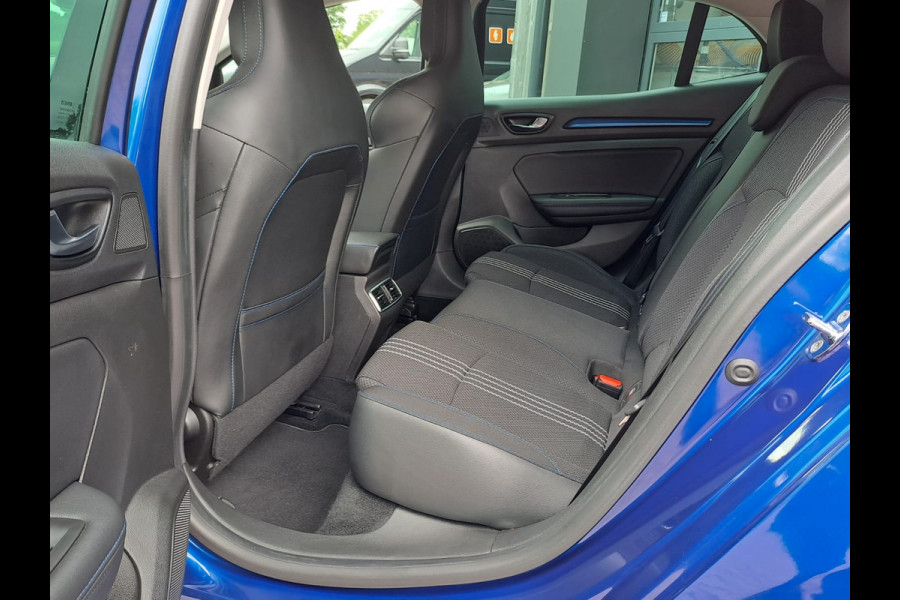 Renault Mégane 1.2 TCe Série Signature Exclusiv GT-line | Automaat | LED | Navi | Camera | PDC |