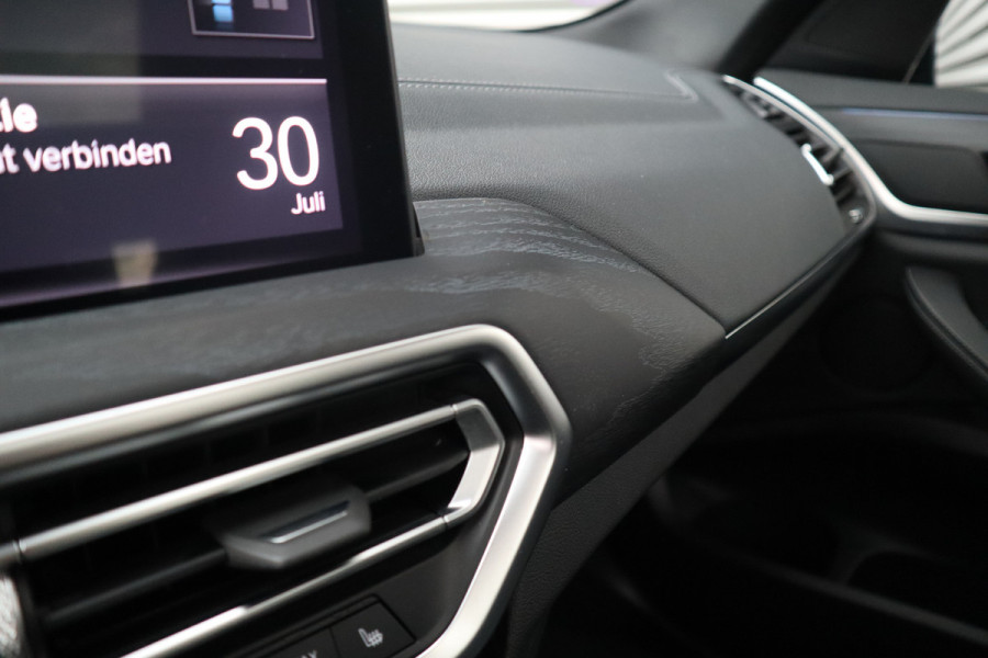 BMW X3 xDrive30e M-Sport Panorama / 360 camera / Head-Up / Trekhaak / HiFi / Blackline /