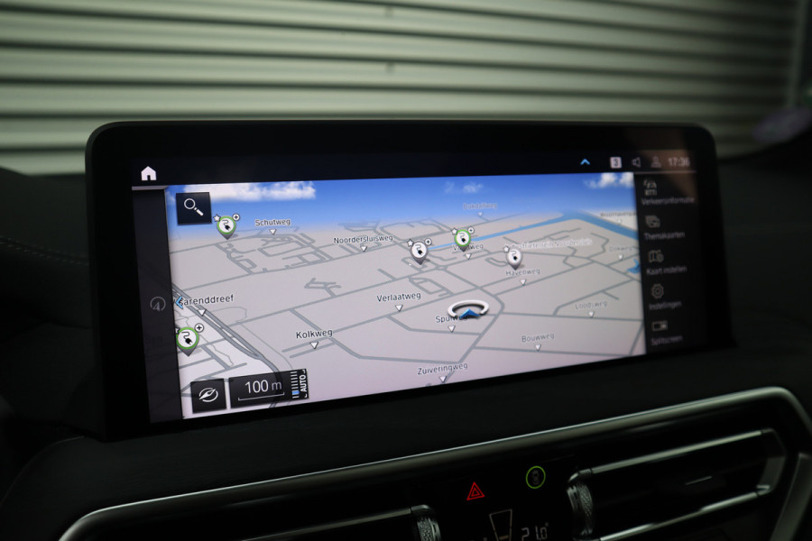 BMW X3 xDrive30e M-Sport Panorama / 360 camera / Head-Up / Trekhaak / HiFi / Blackline /