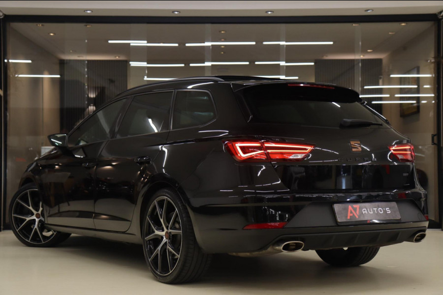 Seat León ST 2.0 TSI 4DRIVE CUPRA /CARPLAY/CAM/PANO/STOELV/BOMVOLL