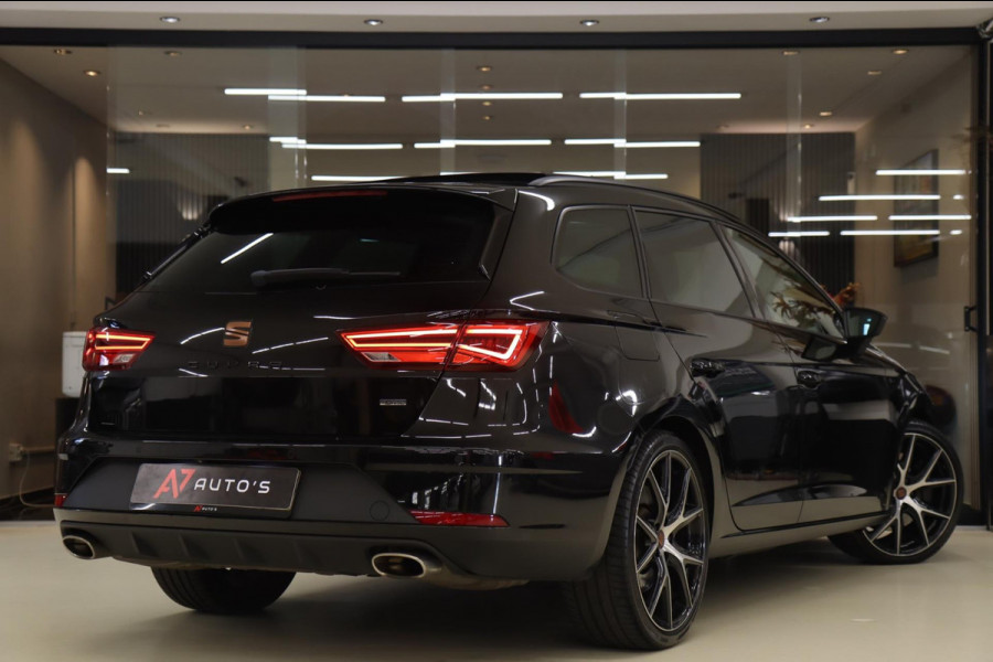 Seat León ST 2.0 TSI 4DRIVE CUPRA /CARPLAY/CAM/PANO/STOELV/BOMVOLL