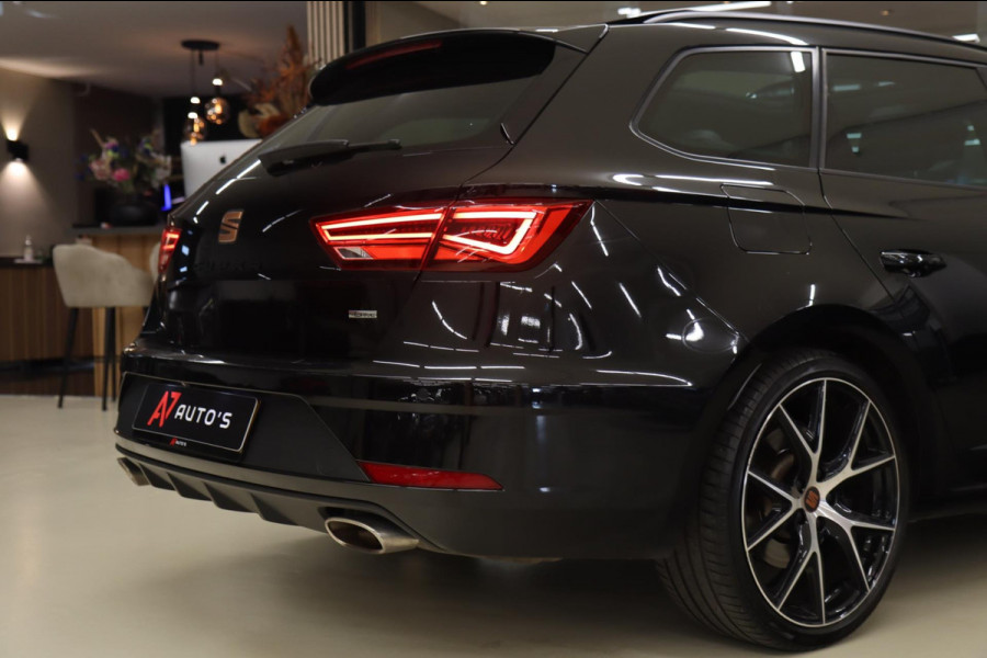 Seat León ST 2.0 TSI 4DRIVE CUPRA /CARPLAY/CAM/PANO/STOELV/BOMVOLL