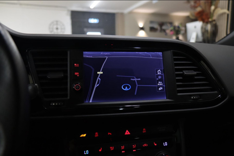 Seat León ST 2.0 TSI 4DRIVE CUPRA /CARPLAY/CAM/PANO/STOELV/BOMVOLL