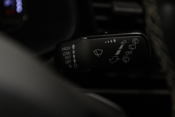Seat León ST 2.0 TSI 4DRIVE CUPRA /CARPLAY/CAM/PANO/STOELV/BOMVOLL