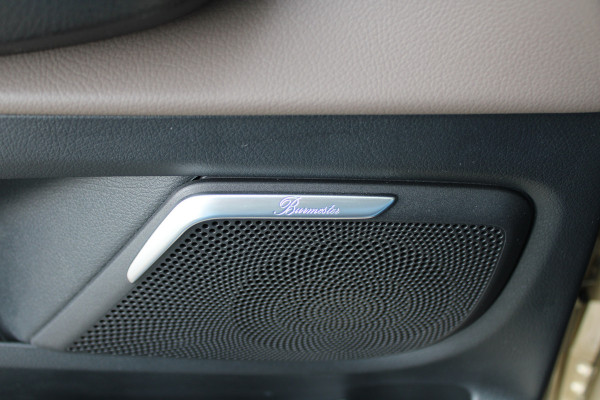 Mercedes-Benz V-Klasse 300d Lang / Exclusive / 6-persoons / Marge Auto / Luchtvering / Burmester / Elec Stoel / Vol Opties / NIEUWSTAAT