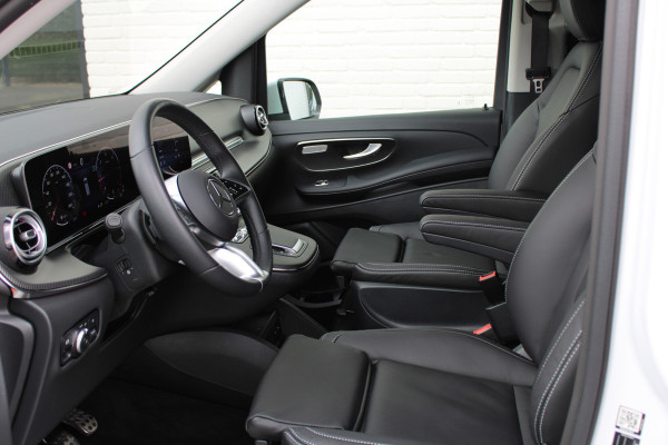 Mercedes-Benz V-Klasse 250d / DC / AMG / 4-Matic / New Model / 2x Elec Schuifd / Camera / Vol Opties / NIEUWSTAAT