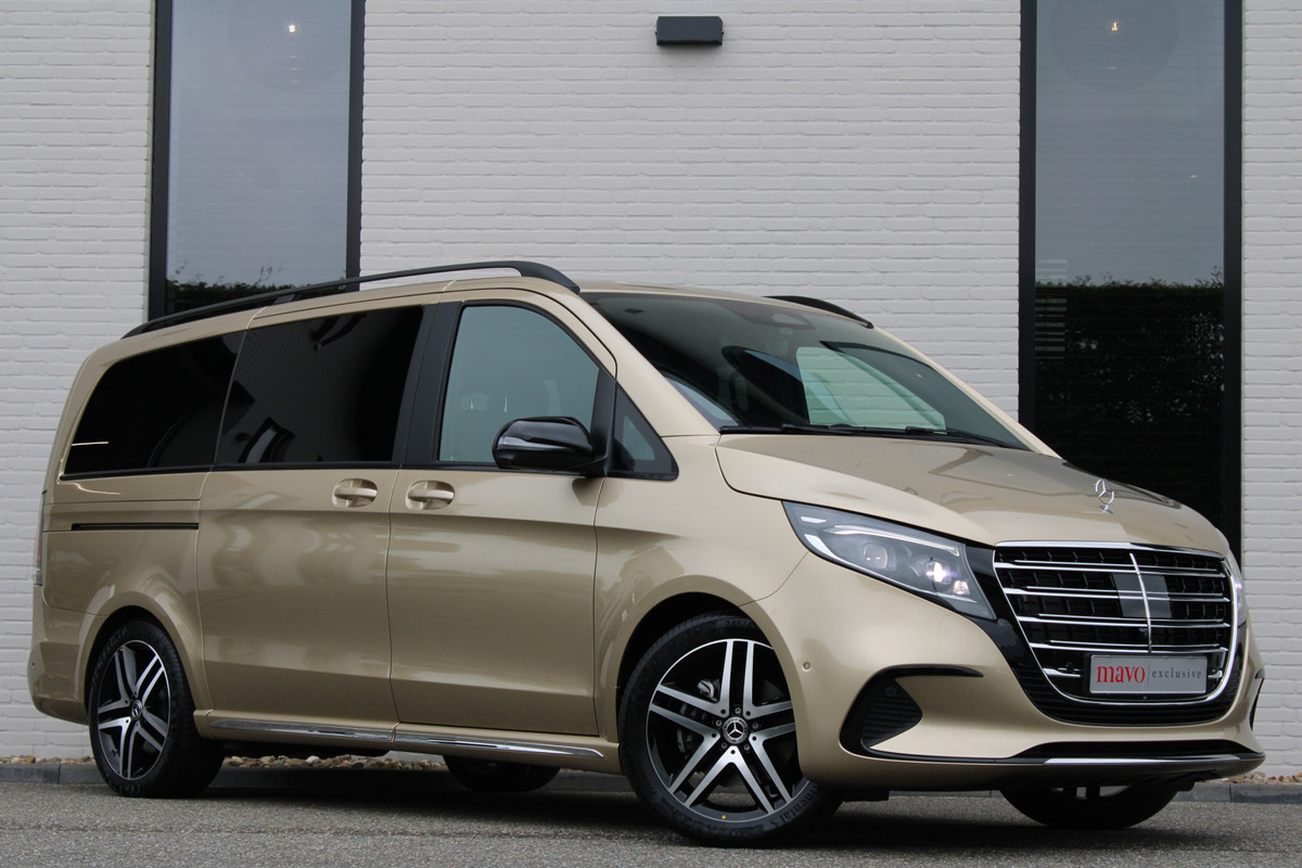 Mercedes-Benz V-Klasse 300 Benzine!! / Lang / Exclusive / DC / Burmester / Elec Stoel / Vol Opties / NIEUWSTAAT Mercedes-Benz V-Klasse 300 Benzine!! / Lang / Exclusive / DC / Burmester / Elec Stoel / Vol Opties / NIEUWSTAAT