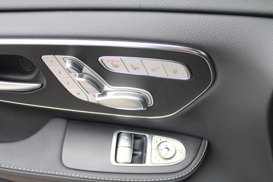 Mercedes-Benz V-Klasse 300 Benzine!! / Lang / Exclusive / DC / Burmester / Elec Stoel / Vol Opties / NIEUWSTAAT