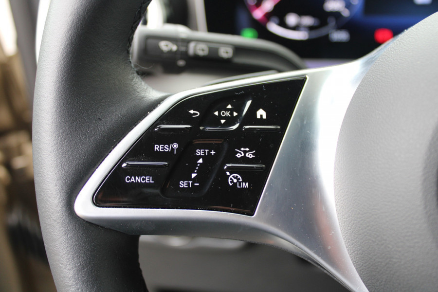 Mercedes-Benz V-Klasse 300 Benzine!! / Lang / Exclusive / DC / Burmester / Elec Stoel / Vol Opties / NIEUWSTAAT