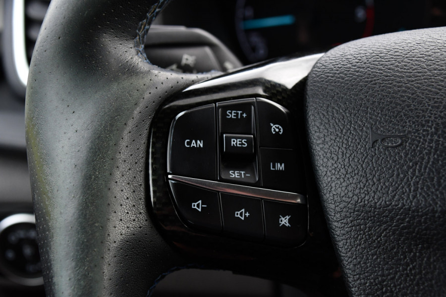 Ford Transit Custom 320 2.0 TDCI L1H1 MS-RT DC Camera, Cruise, Carplay, LED, 185pk, Stoelverwarming, Multimedia, Uniek!