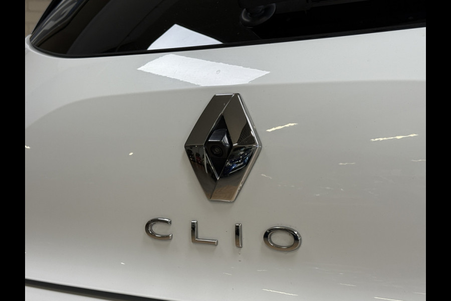 Renault Clio 1.3 TCe 130 PK | Edition One | VERKOCHT! Groot navi | Bose | 17" | Camera | Stuur & Stoel verwarming | 100% Onderhouden!