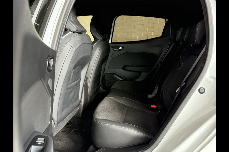 Renault Clio 1.3 TCe 130 PK | Edition One | VERKOCHT! Groot navi | Bose | 17" | Camera | Stuur & Stoel verwarming | 100% Onderhouden!