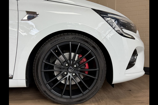 Renault Clio 1.3 TCe 130 PK | Edition One | VERKOCHT! Groot navi | Bose | 17" | Camera | Stuur & Stoel verwarming | 100% Onderhouden!
