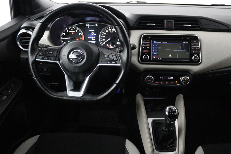 Nissan Micra 0.9 IG-T N-Connecta (ACHTERUITRIJCAMERA, PARKEERSENSOREN, NAVIGATIE, CRUISE CONTROL, BLUETOOTH, NL-AUTO)