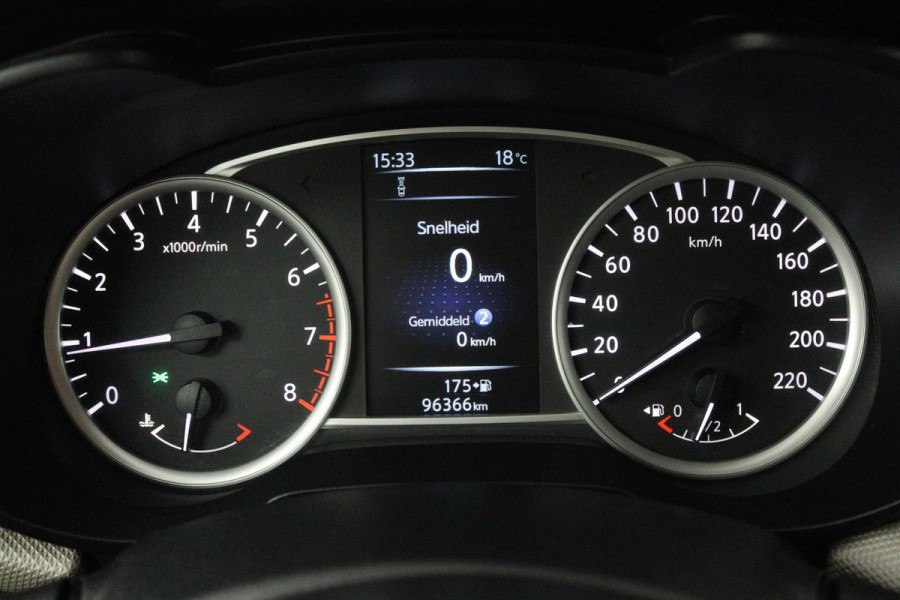 Nissan Micra 0.9 IG-T N-Connecta (ACHTERUITRIJCAMERA, PARKEERSENSOREN, NAVIGATIE, CRUISE CONTROL, BLUETOOTH, NL-AUTO)