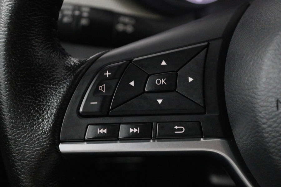 Nissan Micra 0.9 IG-T N-Connecta (ACHTERUITRIJCAMERA, PARKEERSENSOREN, NAVIGATIE, CRUISE CONTROL, BLUETOOTH, NL-AUTO)