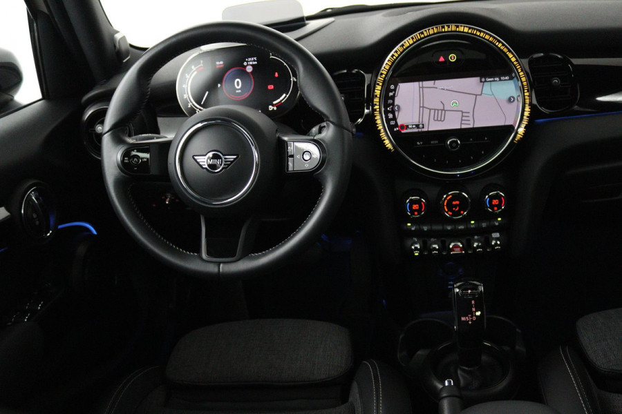 MINI Mini 1.5 Cooper Camden Plus Edition (PANORAMADAK, ACHTERUITRIJCAMERA, HEAD-UP, H&K AUDIO, SFEERVERLICHTING, STOELVERWARMING)