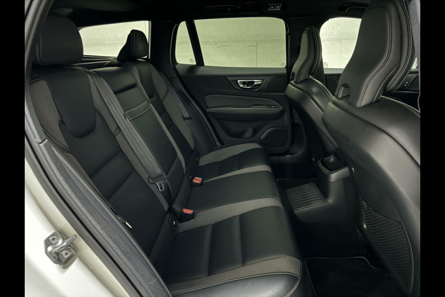 Volvo V60 2.0 T8 Recharge AWD R-Design Pano H/K Trekh. CarPlay