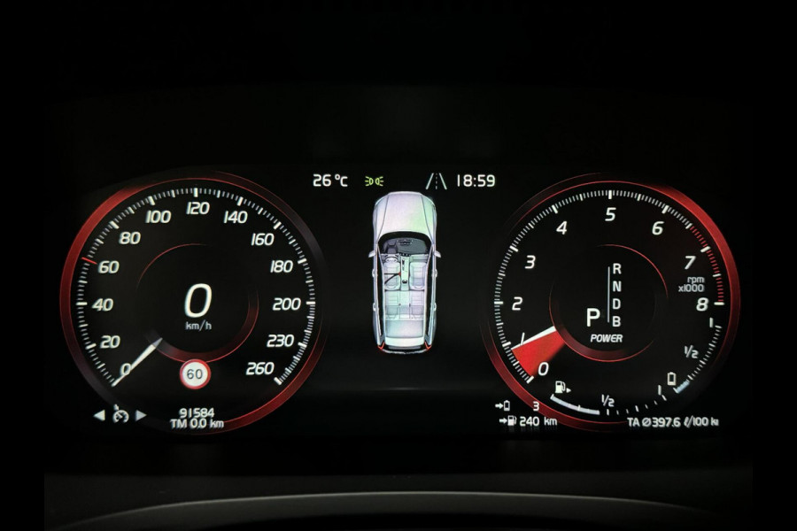 Volvo V60 2.0 T8 Recharge AWD R-Design Pano H/K Trekh. CarPlay