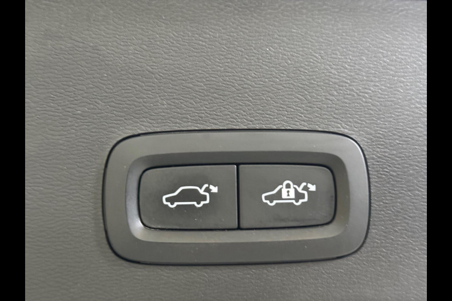 Volvo XC40 1.5 T5 Recharge Inscription | Trekhaak | 360 Camera | Leer | Cruise control | CarPlay
