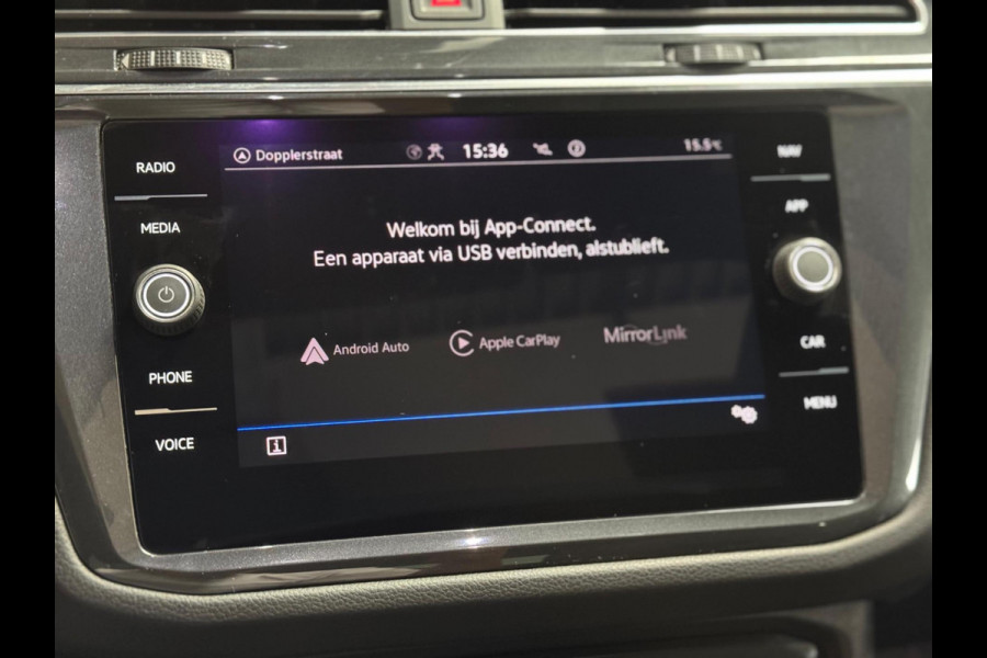 Volkswagen Tiguan 1.4 TSI eHybrid R-Line Business | Pano | Camera | Sfeerverlichting | ACC | CarPlay