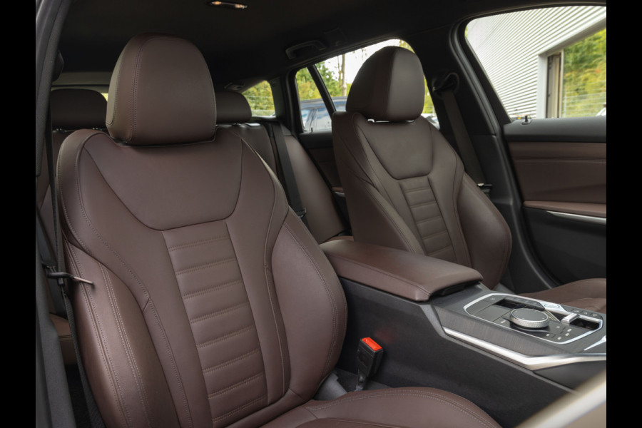 BMW 3 Serie Touring 320d - M-Sport - LCI 2 - Memoryzetels - Head-up - Trekhaak