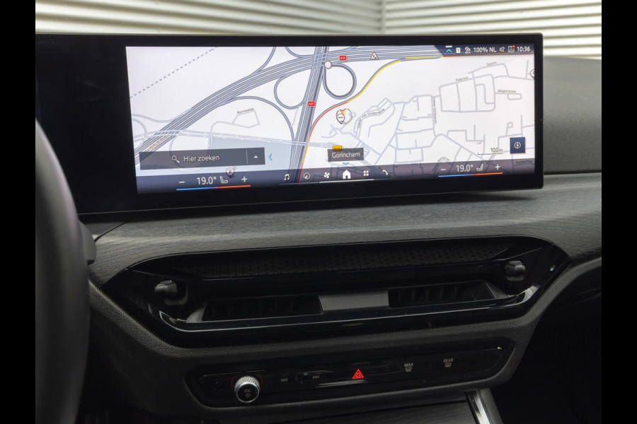 BMW 3 Serie Touring 320d - M-Sport - LCI 2 - Memoryzetels - Head-up - Trekhaak