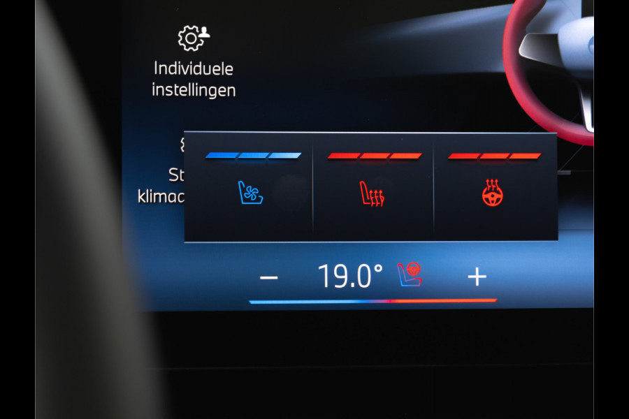 BMW i5 xDrive40 - M-Sport Pro - Pano - Trekhaak - ACC - Stoelventilatie