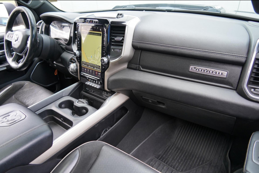 Dodge Ram 1500 5.7 V8 4x4 Crew Cab Limited Laramie / Pano / Harman Kardon / Elek. Treeplanken / EX. BTW / 2e Eigenaar