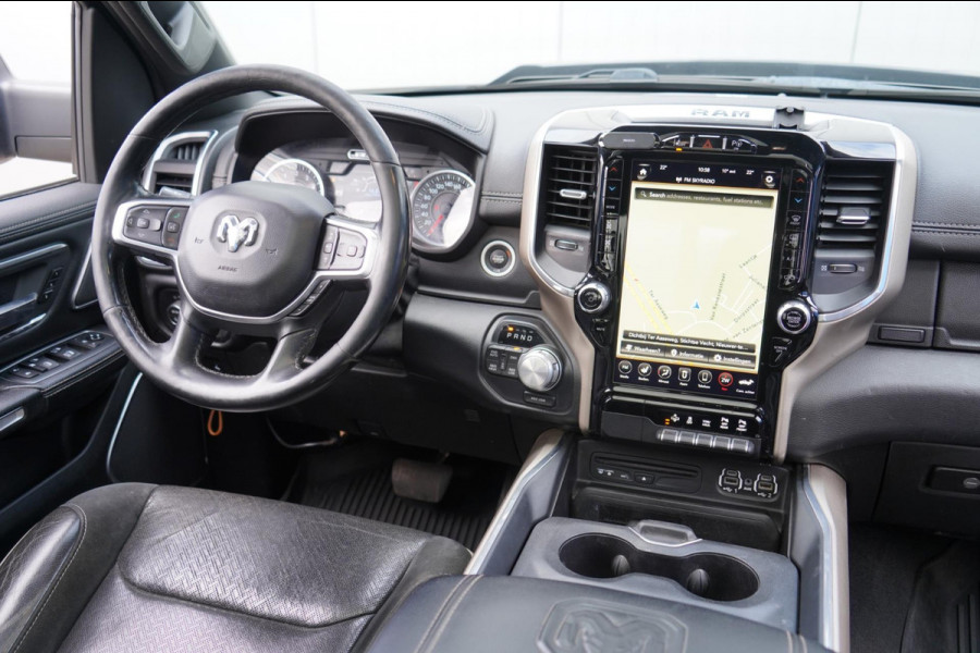 Dodge Ram 1500 5.7 V8 4x4 Crew Cab Limited Laramie / Pano / Harman Kardon / Elek. Treeplanken / EX. BTW / 2e Eigenaar