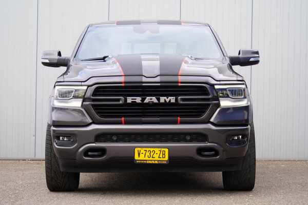 Dodge Ram 1500 5.7 V8 4x4 Crew Cab Limited Laramie / Pano / Harman Kardon / Elek. Treeplanken / EX. BTW / 2e Eigenaar