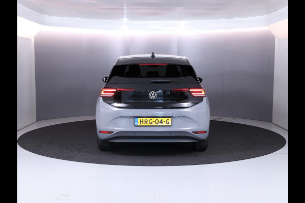 Volkswagen ID.3 Pure Business 52 kWh Steunhaak| Navi| 19'LM-velgen| Stuur- en voorstoelen verwarmd