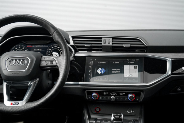 Audi Q3 Sportback TFSI RS Pano Sonos 360° Sportuitlaat 21"