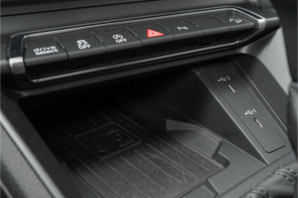 Audi Q3 Sportback TFSI RS Pano Sonos 360° Sportuitlaat 21"