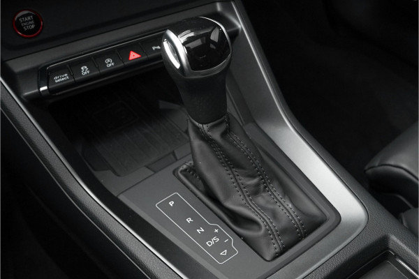 Audi Q3 Sportback TFSI RS Pano Sonos 360° Sportuitlaat 21"