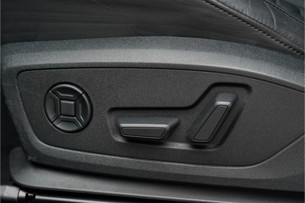 Audi Q3 Sportback TFSI RS Pano Sonos 360° Sportuitlaat 21"