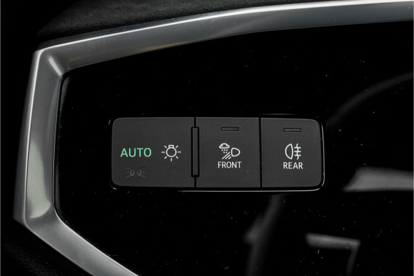 Audi Q3 Sportback TFSI RS Pano Sonos 360° Sportuitlaat 21"