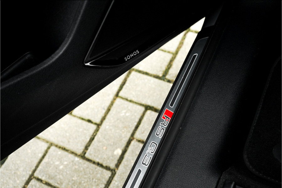 Audi Q3 Sportback TFSI RS Pano Sonos 360° Sportuitlaat 21"