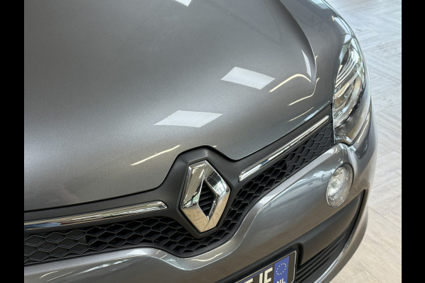 Renault Twingo 1.0 SCe 70pk | Limited | Verkocht! Airco | PDC | 15" | Bluetooth | Cruise | 100% Onderhouden!